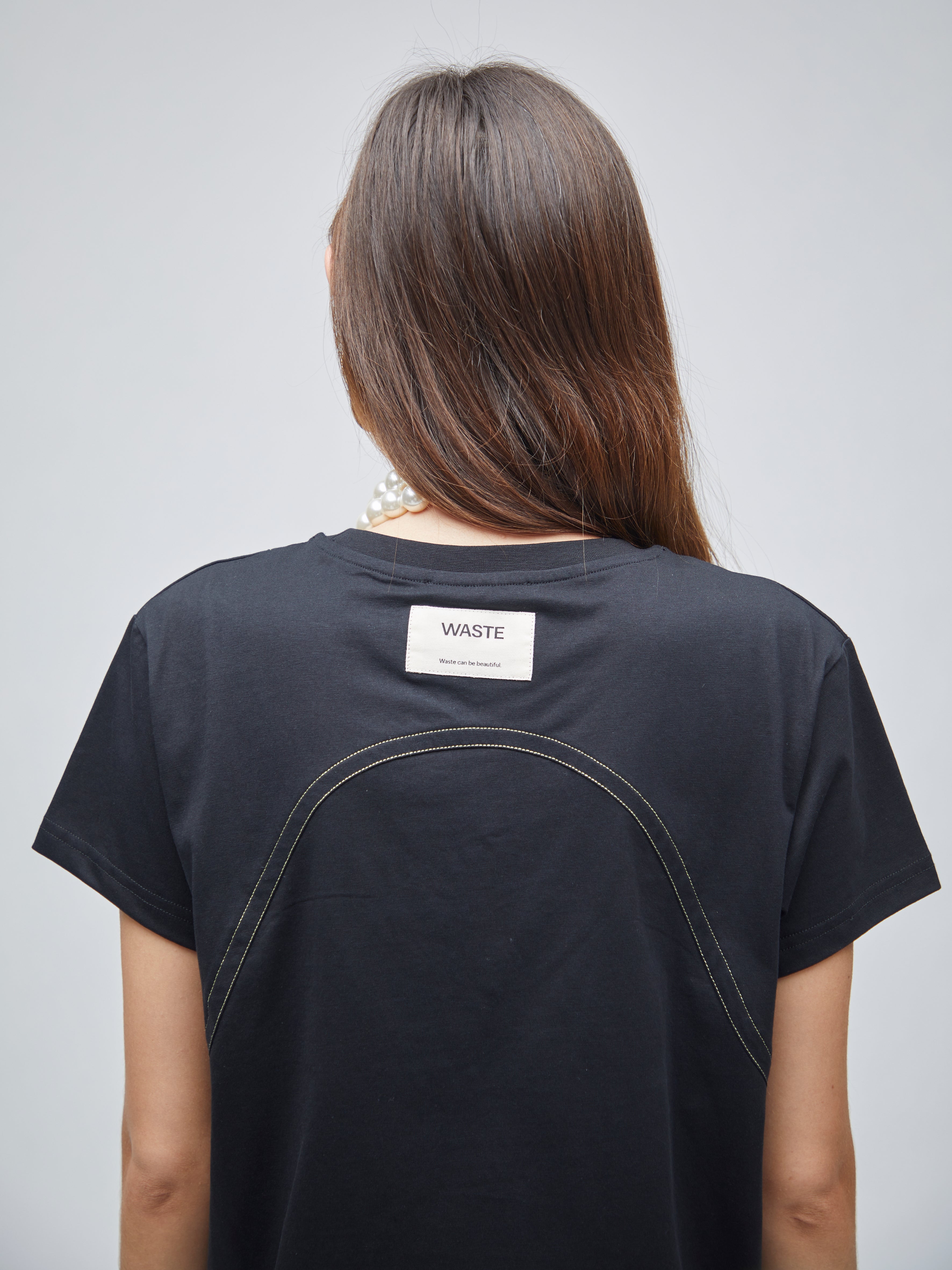 Curvy - Black T-Shirt